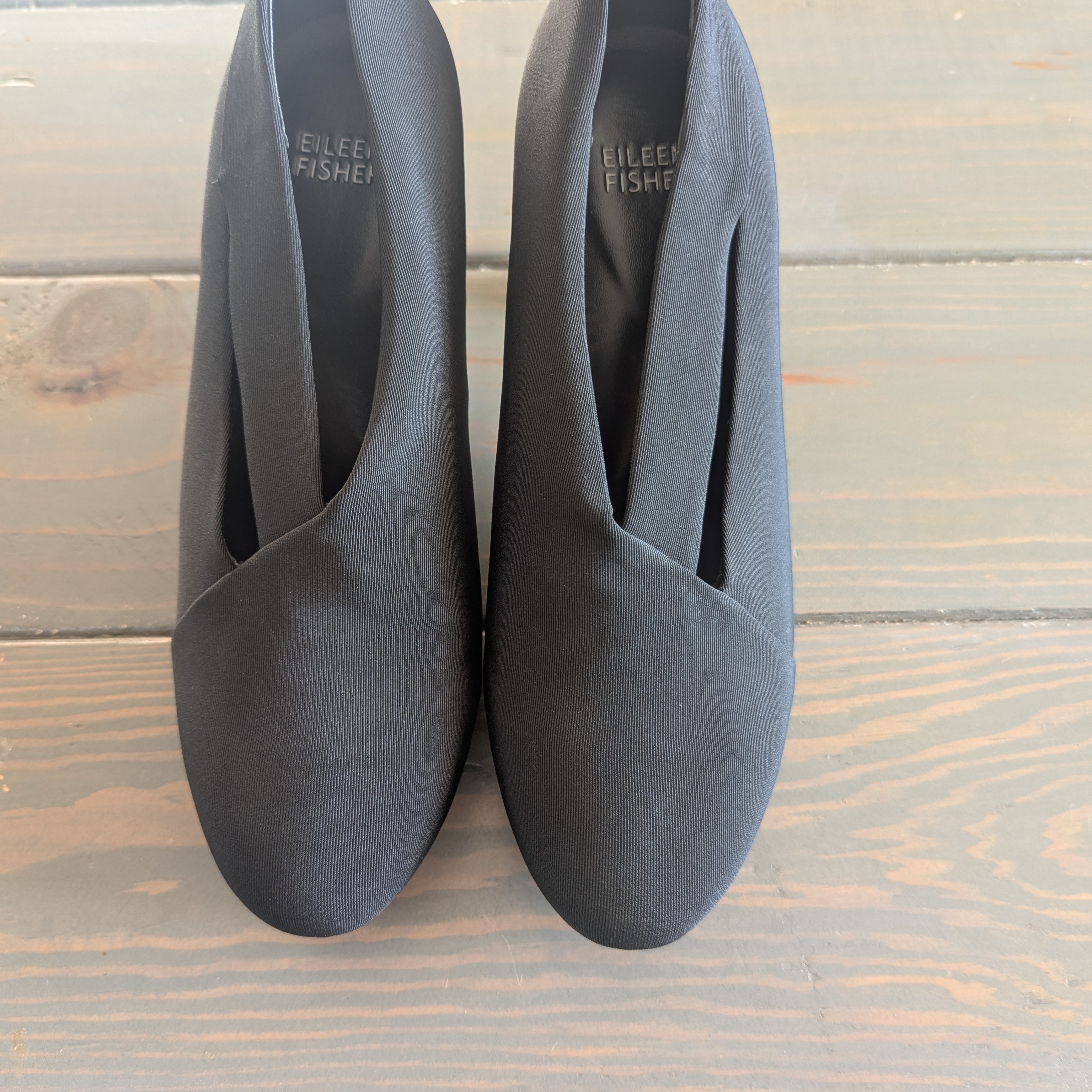 Eileen Fisher Black Stretch Fabric Slip On Heels Size 7.5 Minimalist Career Shoe